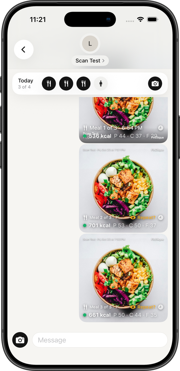 Plates read in the chat with calories and macros